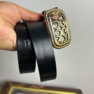 VTG Y2K GAP Belt 30 (34.5”)Women Black Genuine Leather Tooled Buckle Cowgirl